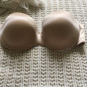 Strapless bra